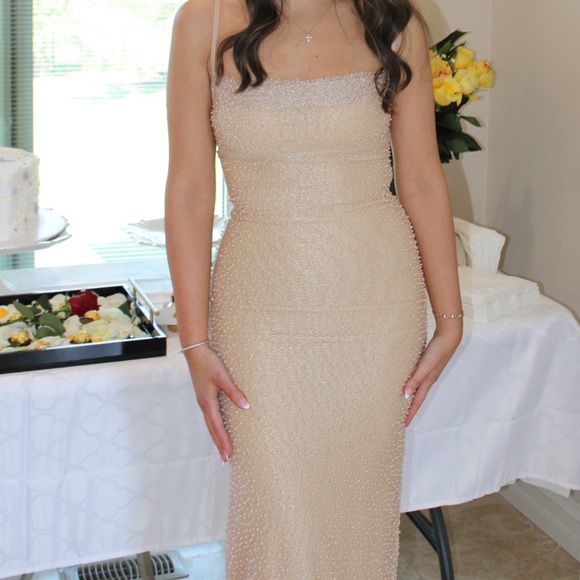 HOUSE OF CB-CALLA -Seapearl Embellished Maxi Dress - Picture 7 of 13